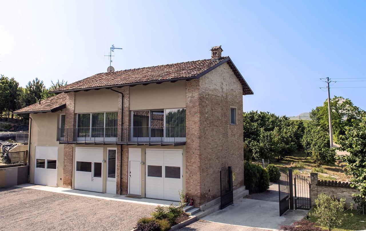 Cascina Goretta Agriturismo La Morra Dış mekan fotoğraf
